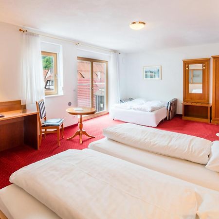 Hotel-Restaurant Ochsen Блаубойрен Стая снимка