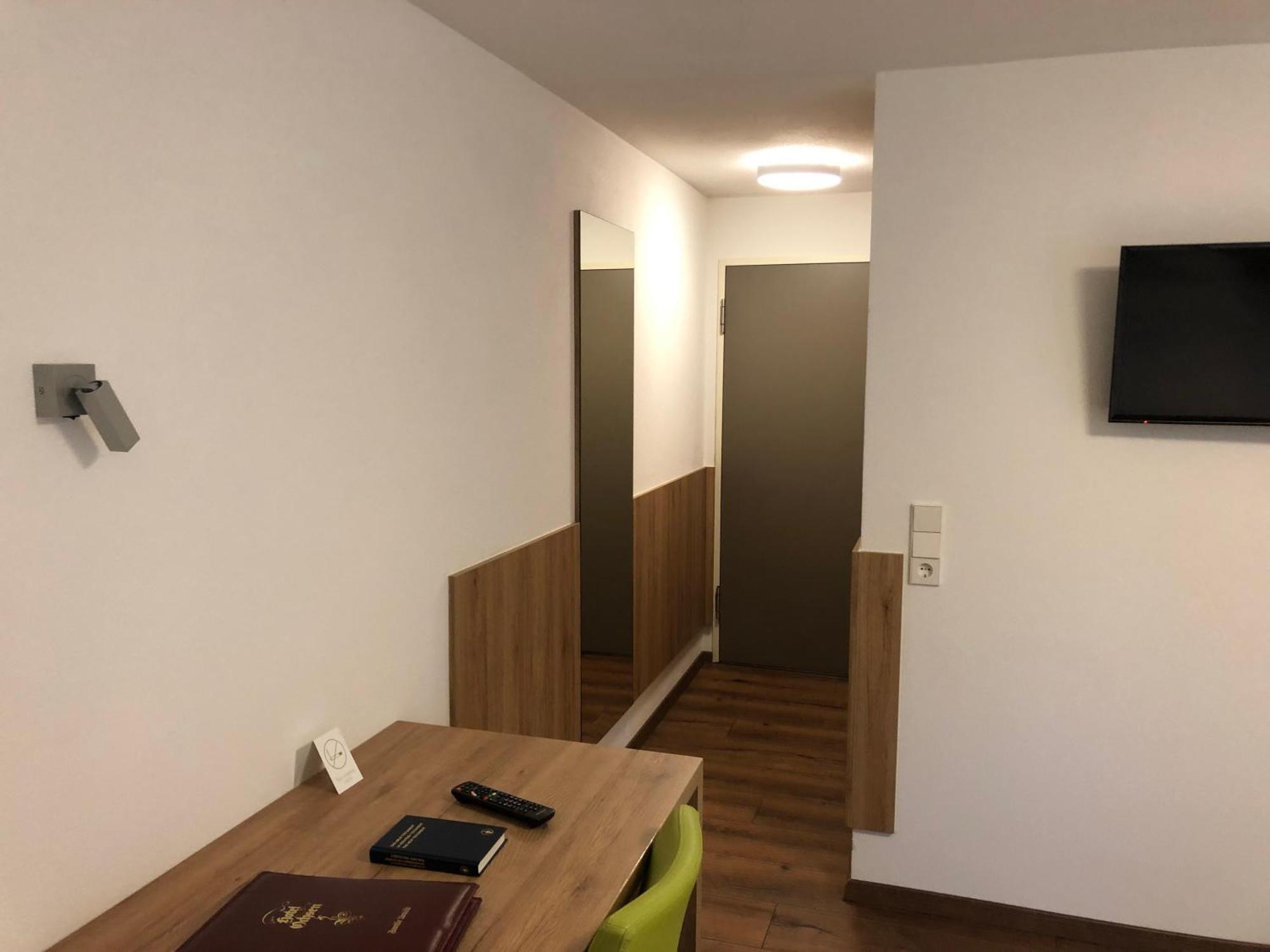 Hotel-Restaurant Ochsen Блаубойрен Стая снимка